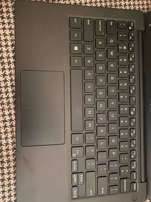 Dell XPS 13 corei5 7th Gen 2