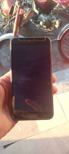 Samsung Galaxy j4 2gb ram 16 gb rom