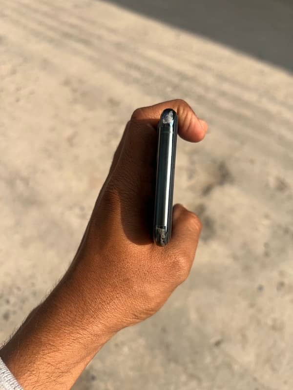 Iphone 11 pro 256gb PTA Approved 3