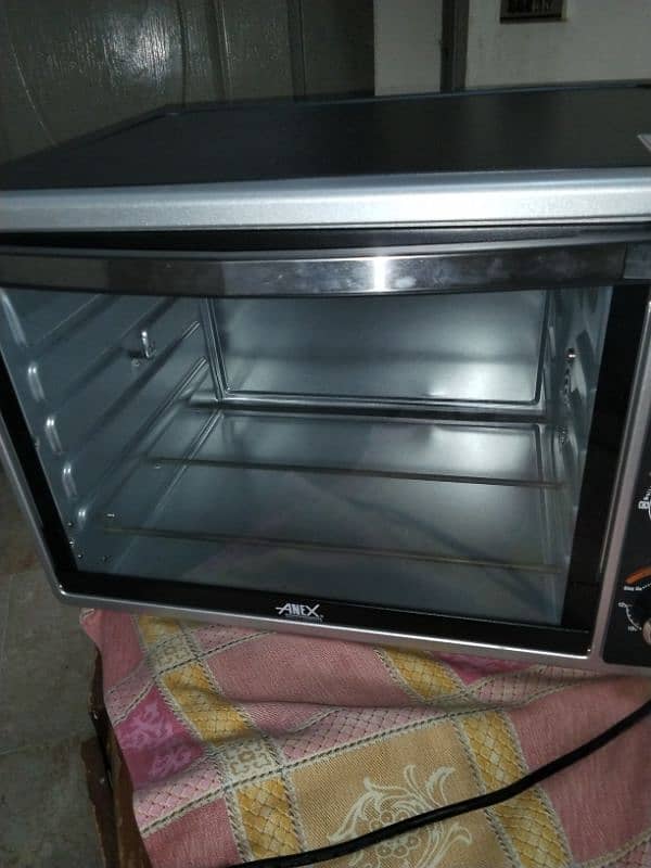 Microwave baking oven for sale 1