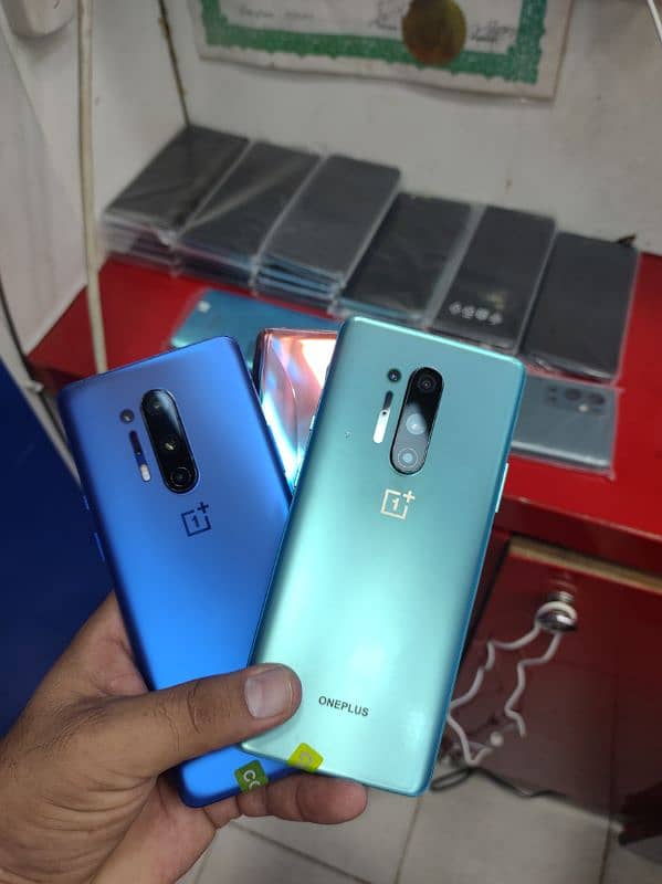 Oneplus 8 Pro 12GB / 256 GB 1