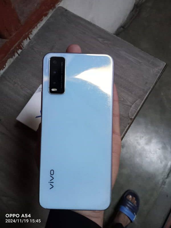 vivo y 20 10/9 condition all ok mobile or mobile ka sath charger ni ha 4