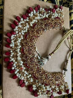 Bridal jewellery set for barat