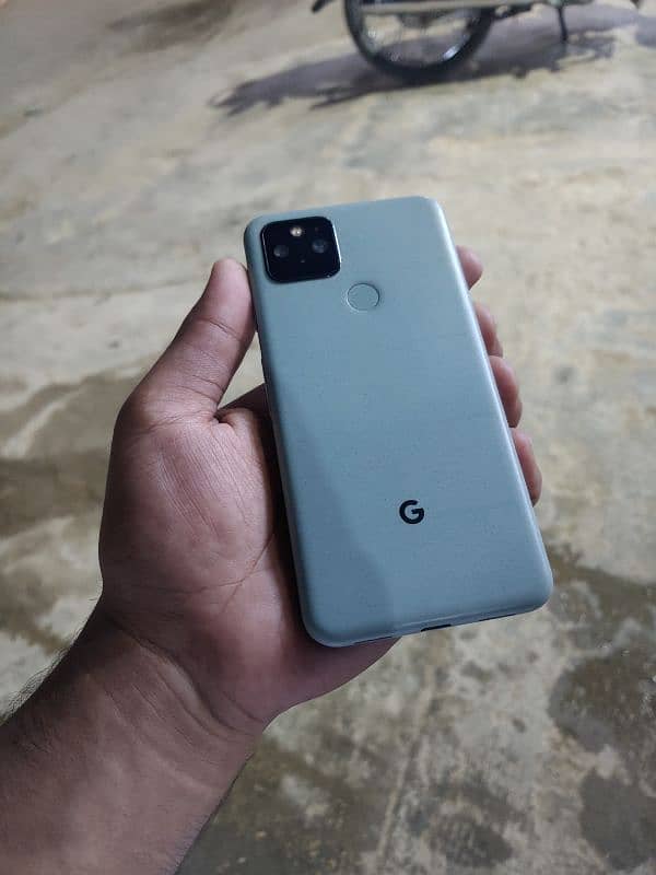 Google (pixel 5) 8 gb ram 128 gb mamory 4