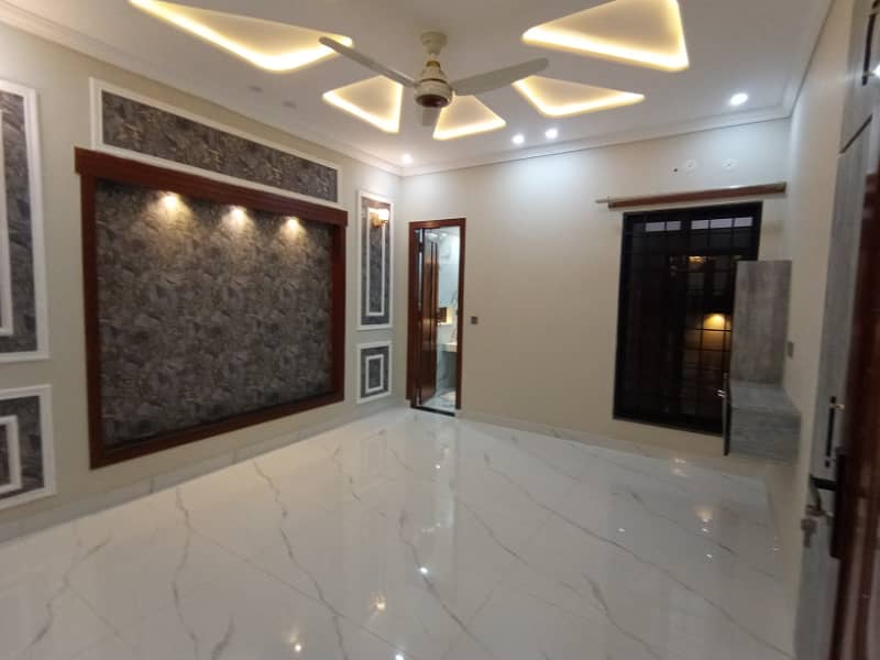 FOR SALE VERY REASONABLE PRICE 10 MARLA BRAND NEW HOUSE IN SECTOR C BAHRIA TOWN LAHORE 12