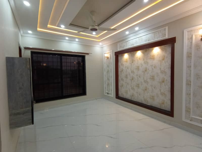 FOR SALE VERY REASONABLE PRICE 10 MARLA BRAND NEW HOUSE IN SECTOR C BAHRIA TOWN LAHORE 34