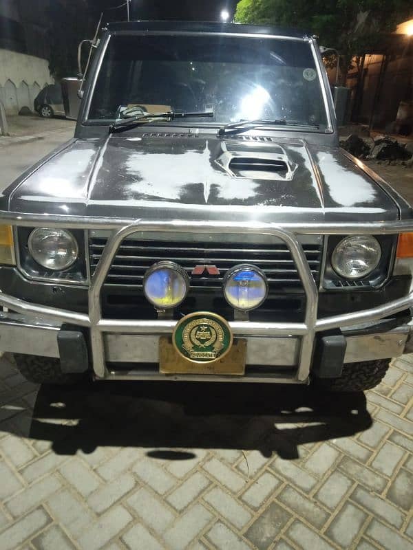 Mitsubishi Pajero 1987 1