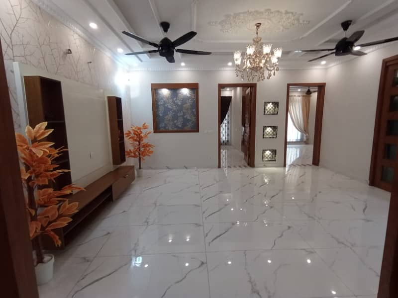 10 MARLA BRAND NEW HOUSE FOR SALE VERY REASONABLE PRICE IN SECTOR E BAHRIA TOWN LAHORE 6