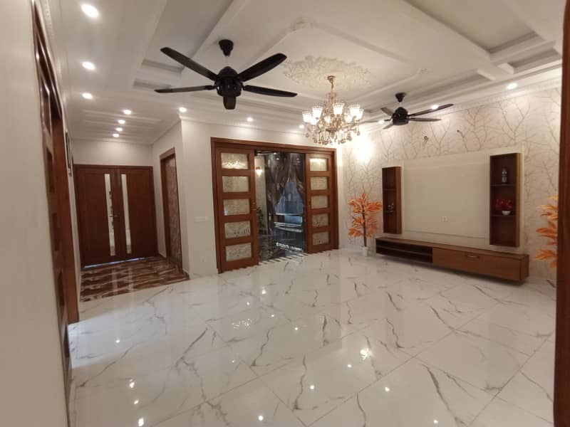 10 MARLA BRAND NEW HOUSE FOR SALE VERY REASONABLE PRICE IN SECTOR E BAHRIA TOWN LAHORE 9