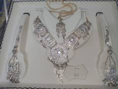 Manju's gold+diamond jewelry set