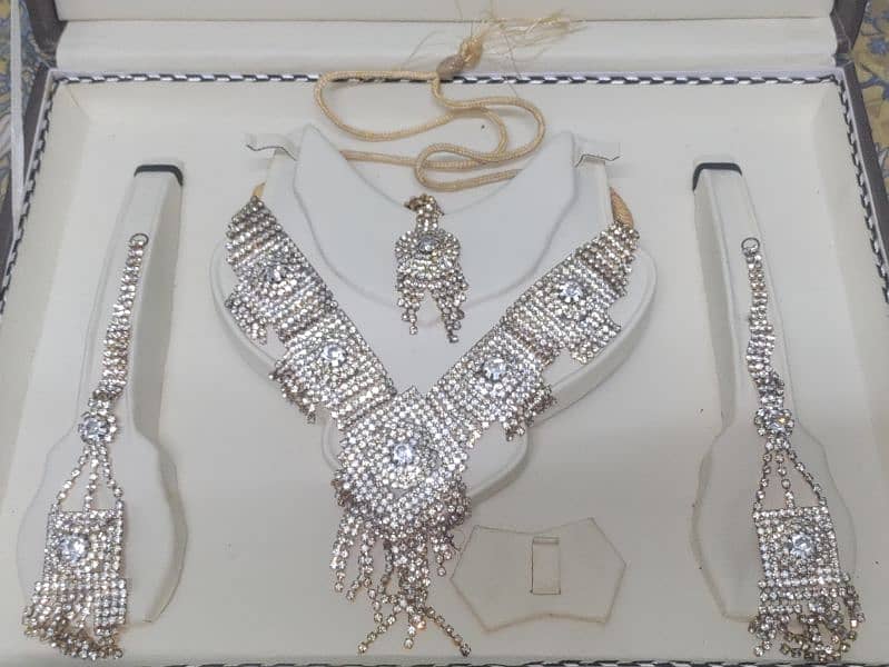 Manju's gold+diamond jewelry set 2