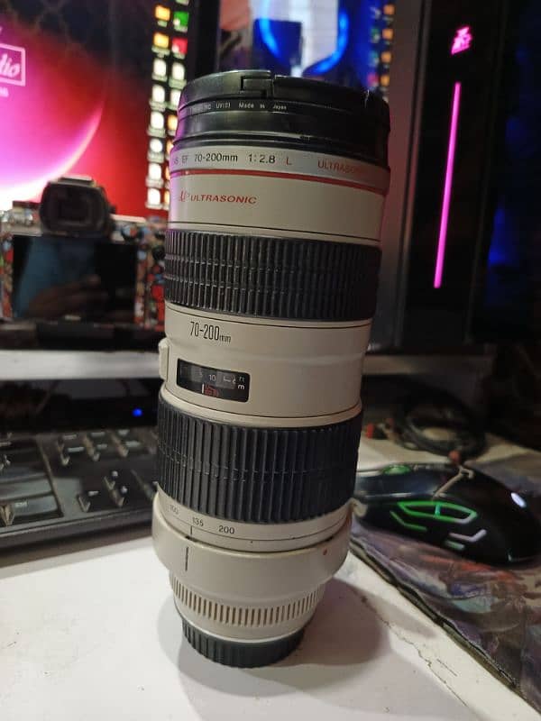 Canon 70-200 F/2.8 IS 1