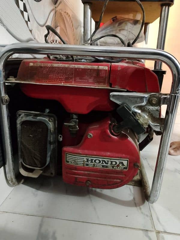 Honda Generator urgent sale 3