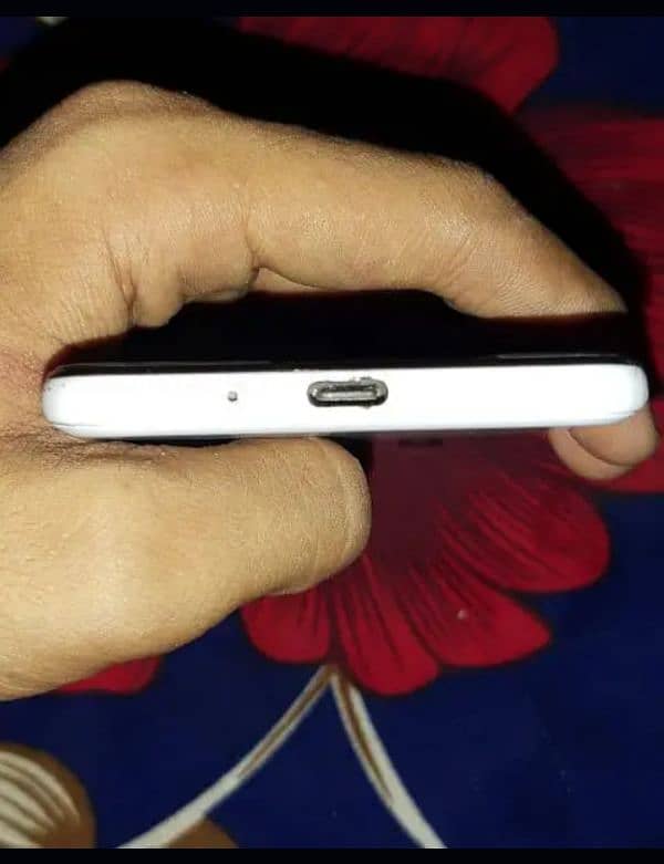 google pixel 3 Non pTa contact number 03182963609 2