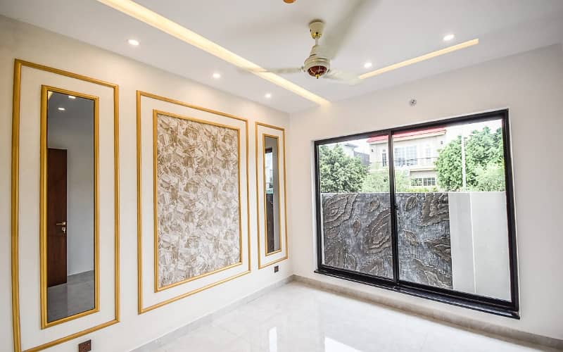 5 Marla luxury House Available For Sale In DHA 9 town Lahore 8