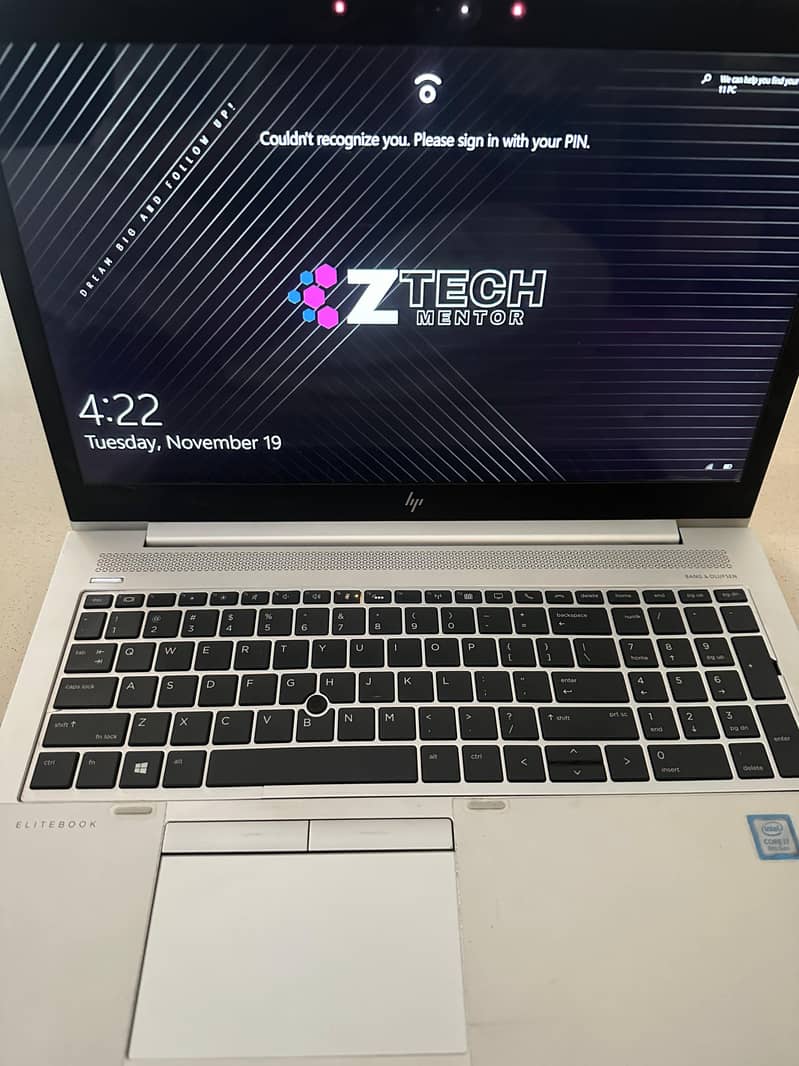 Hp Elitebook 840 G5 with 16GB Ram and 512GB NvMe 3