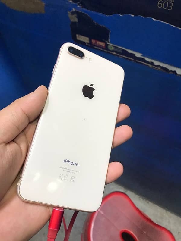 iphone 8 plus 1