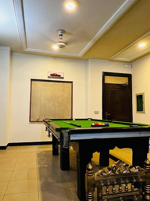 Daily Basis Hotel Apartments Luxury Apartment Air avenue Phase 8 DHA LAHORE 10