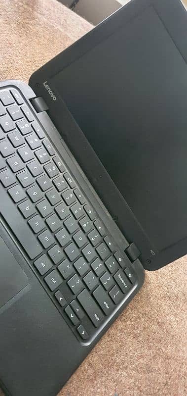 chrome book cheap price available 1