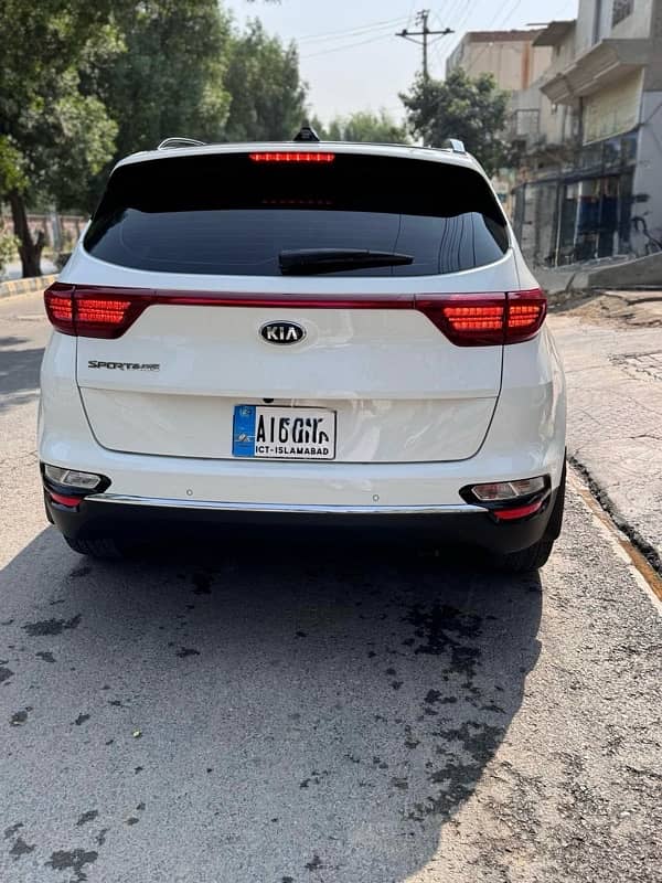 KIA Sportage 2022 1