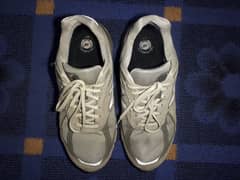 New Balance 990v4 Size 43 UK / 9 Pak Shoes / Sneakers / Joggers (used)