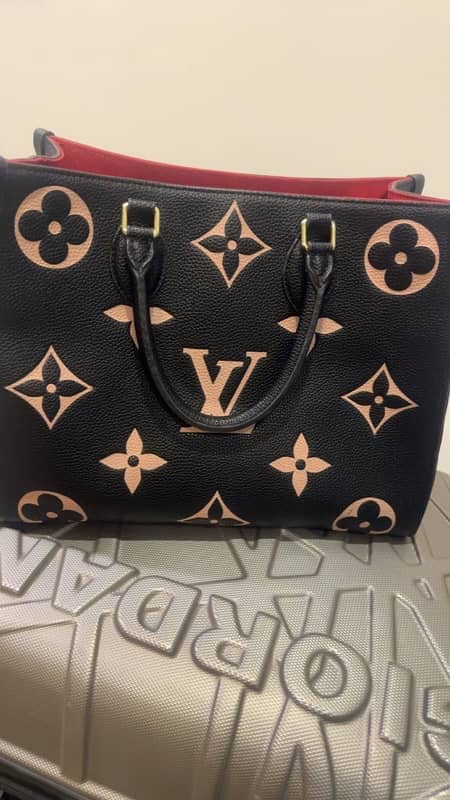 LV tote bag full size just used once 0