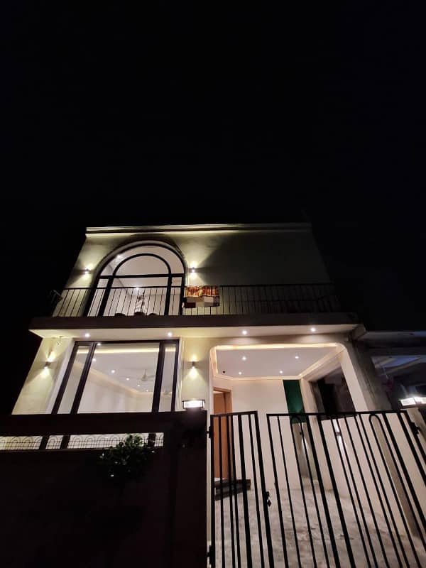 5 Marla luxury House Available For Sale In DHA 9 town Lahore 0