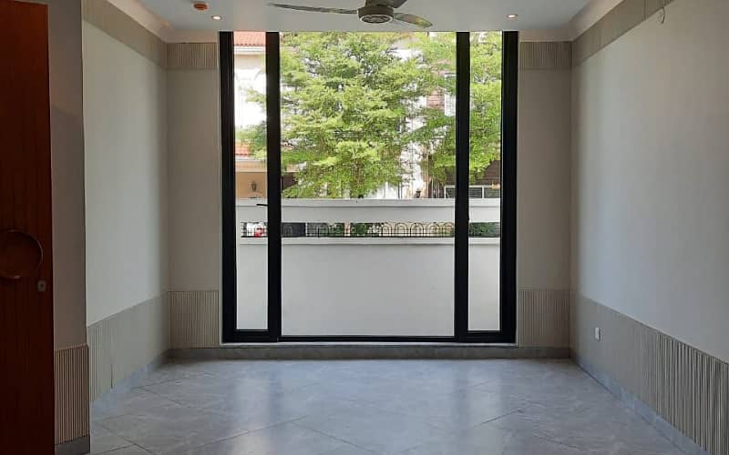 5 Marla luxury House Available For Sale In DHA 9 town Lahore 5