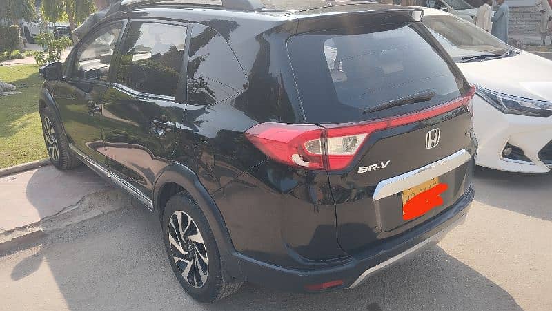 Honda BR-V 2017 8