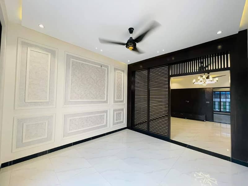 10 Marla Brand New Modern House for Sale in A Block, Central Park Housing Scheme, Lahore 17