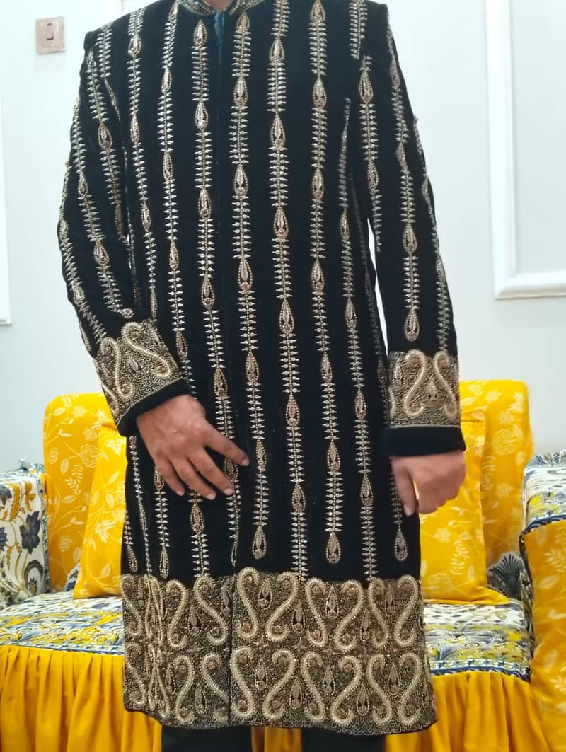 Groom Sherwani / Dulha Sherwani For Sale 0