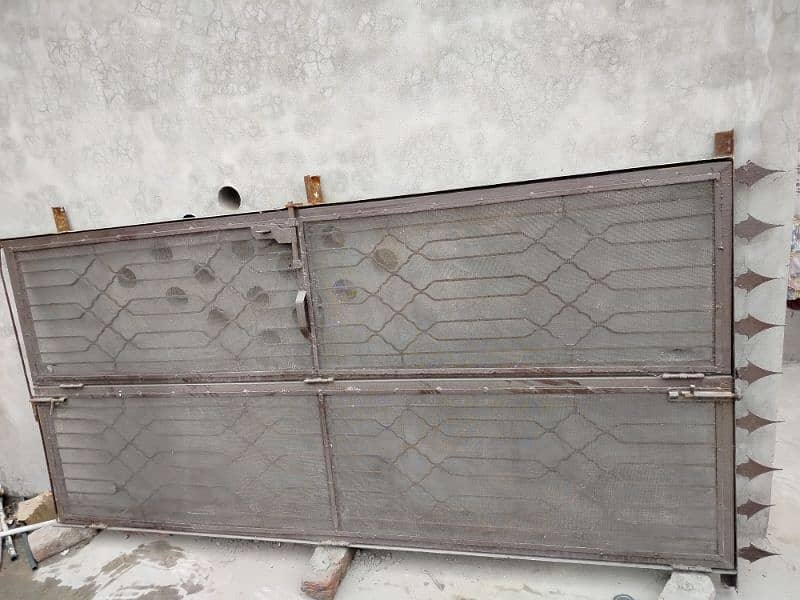 Heavy material jaali wala Folding Darwaza / Door 0