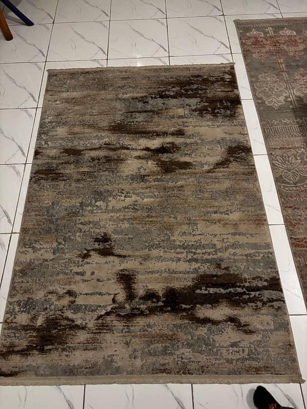 Modern Turkish Rug (7x4 feet) 0