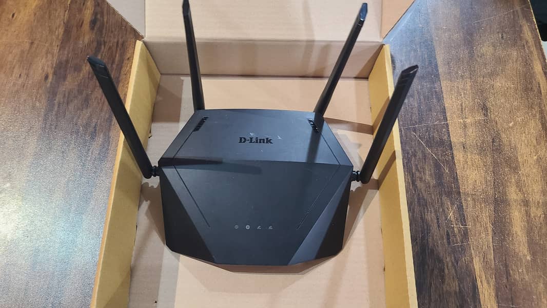 D-Link DIR-1750 AC1750 MU-MIMO Wi-Fi Gigabit Router | (Branded Used) 11