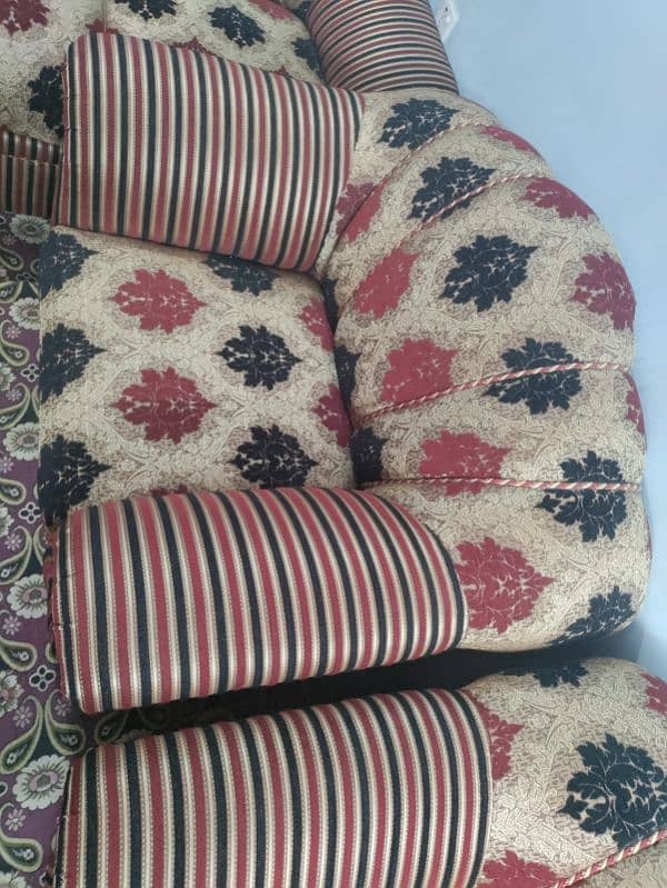 SOFA SET 7 SEATER 1