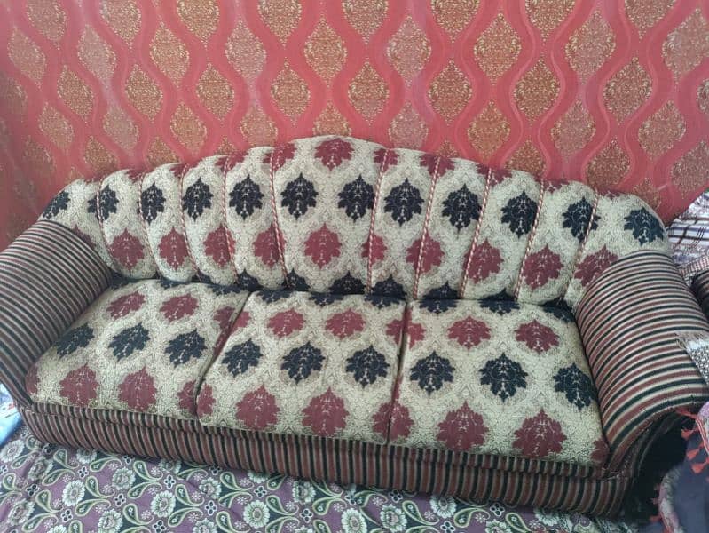 SOFA SET 7 SEATER 3