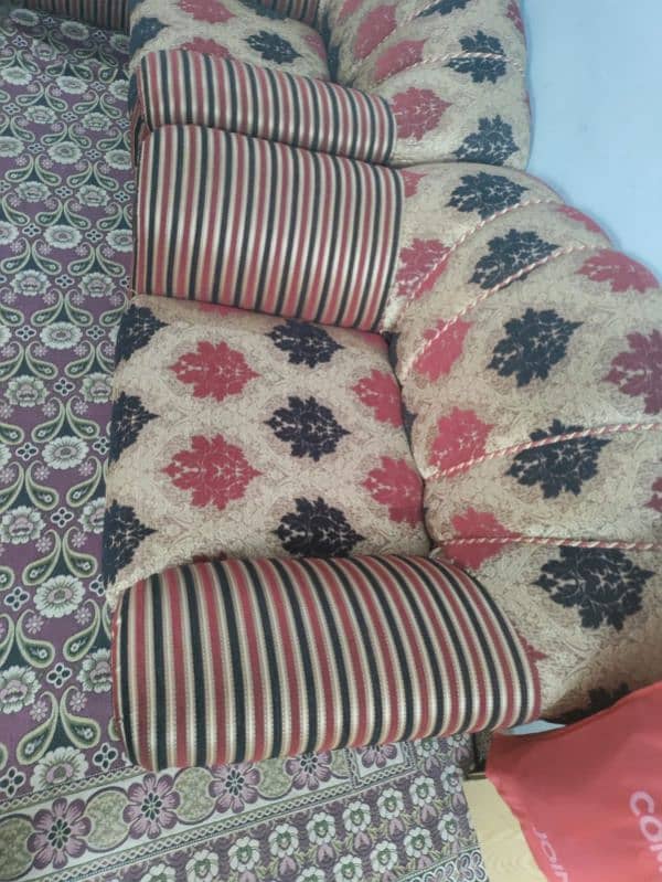 SOFA SET 7 SEATER 5