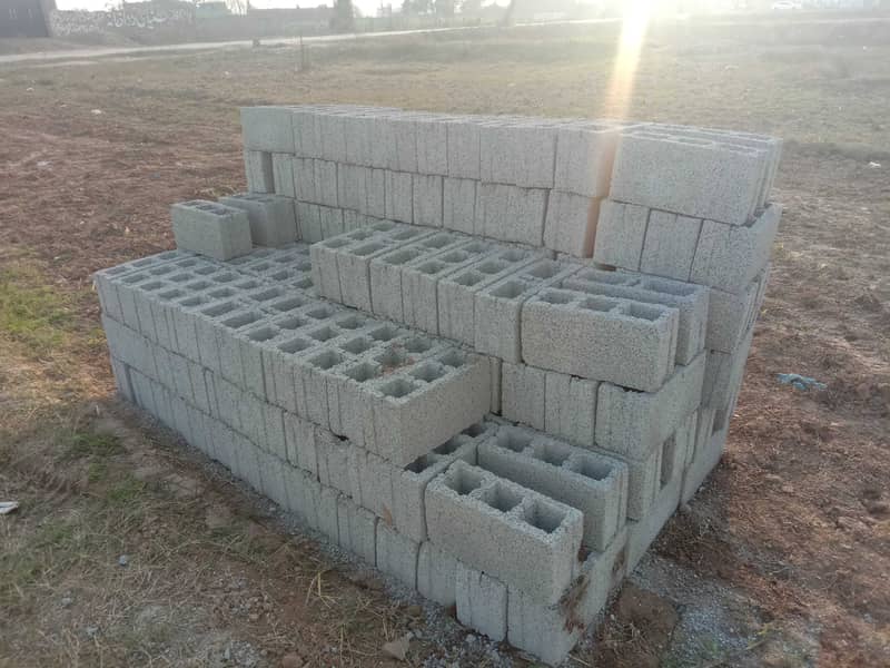 Concrete Blocks for Sale in Mandi Bahauddin 0