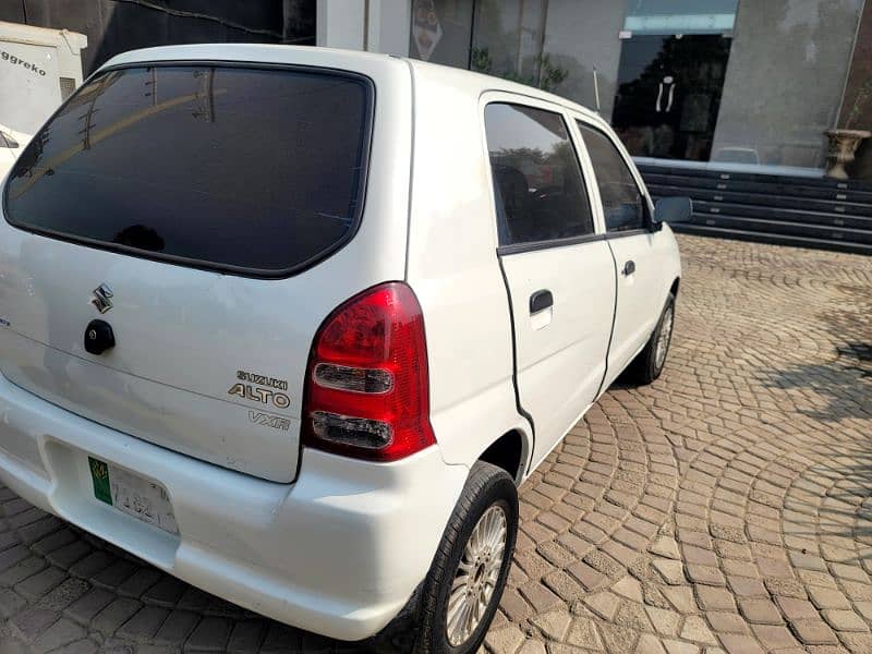 Suzuki Alto 2009 genuine 5