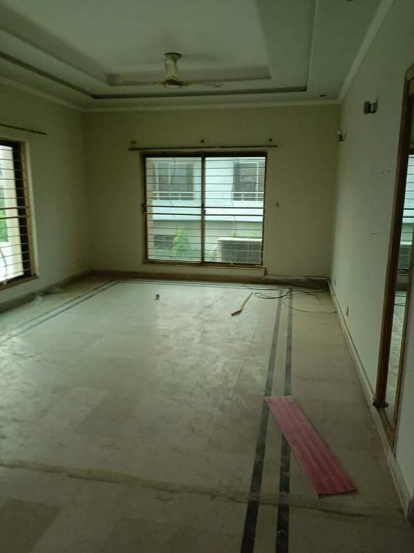 1 kanal upper portion for rent in johar town 9