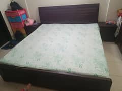 selling MY double bed