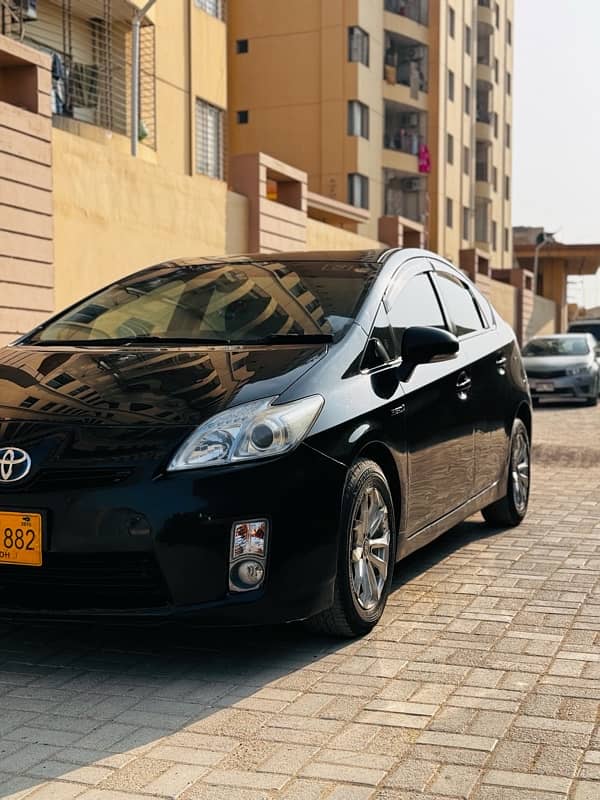 Toyota Prius 2011/2015 FULL ORIGINAL CONDITION INSIDE AND OUTSIDE 0