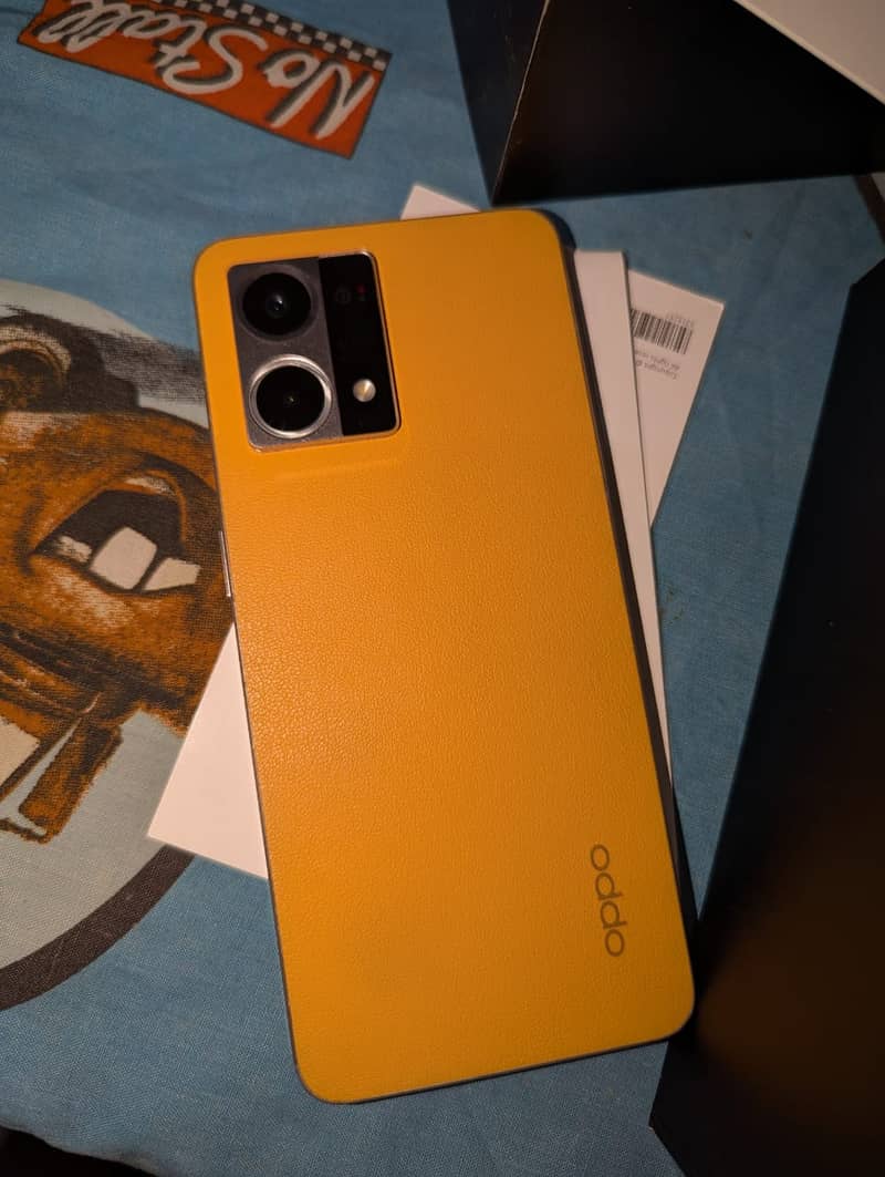 Oppo F21 PRO Orange With Box And Charger | 10/10 Condition 2