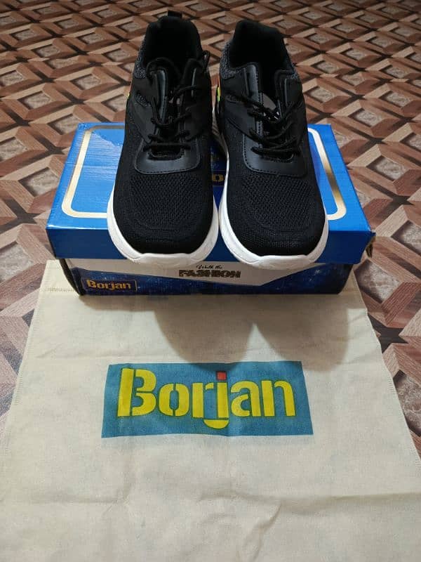 Borjan Men Sneakers Size 10/43 2