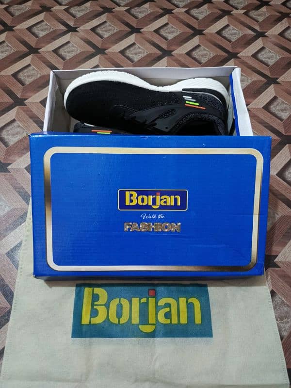 Borjan Men Sneakers Size 10/43 3