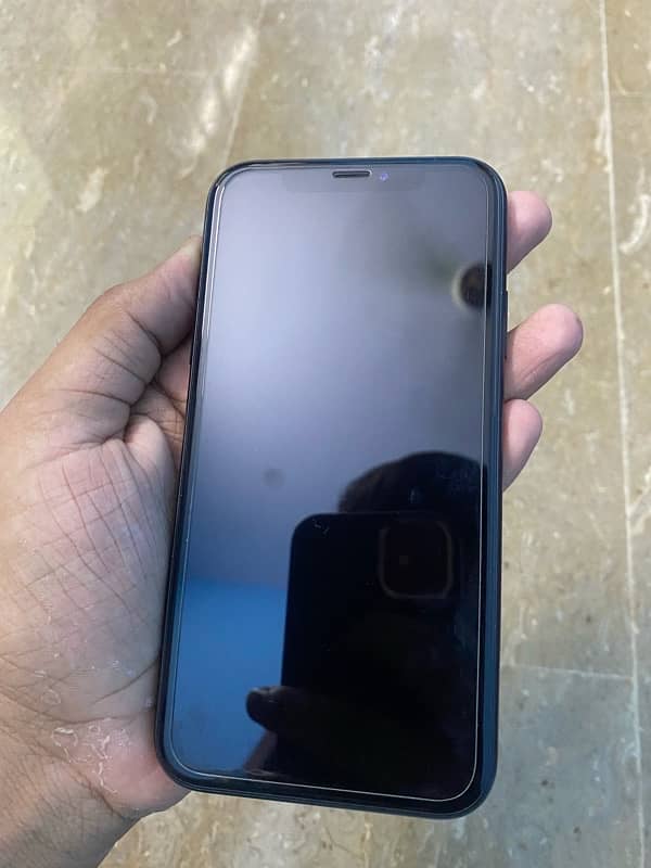 I phone Xr ICloud Lock Bettry New panel new almost new phone 1