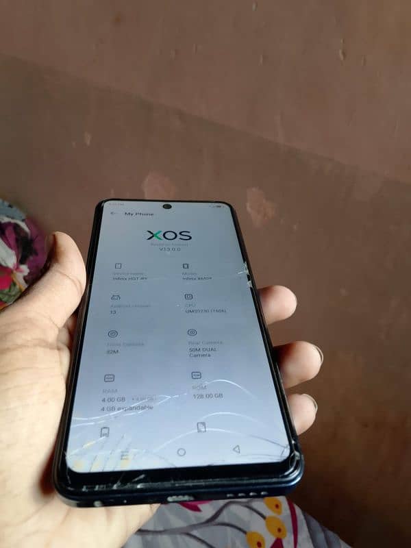 Infinix hot 40i 8