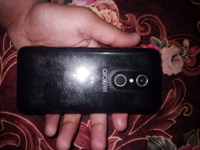 Alcatel 1