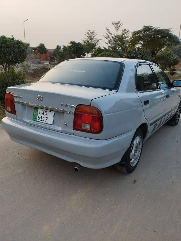 Suzuki Baleno 2000 Japanese Modal 3