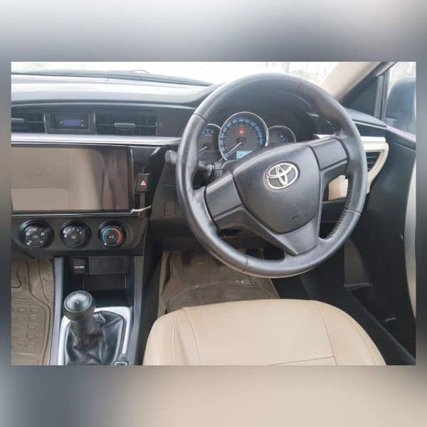 Toyota Corolla GLI 2016 in low price 9